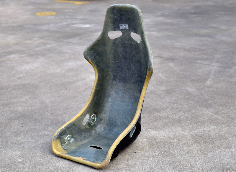 玻璃鋼賽車(chē)椅2